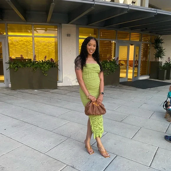 PrettyLittleThing | Dresses | Lime Green Slinky Dress | Poshmark